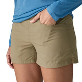 Load image into Gallery viewer, Patagonia W's Sandy Cay Shorts - 4"