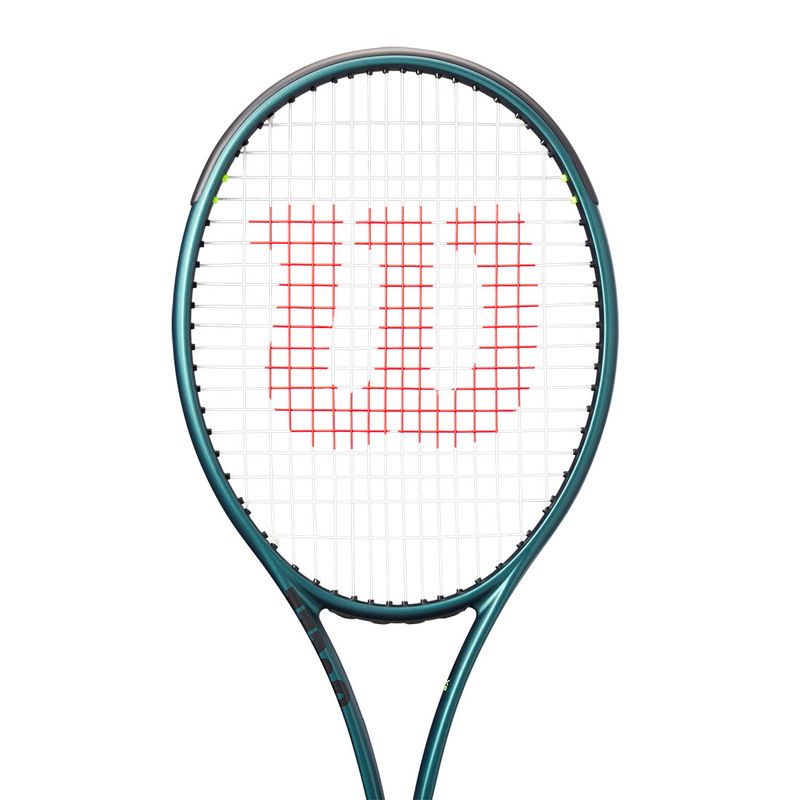 Wilson Blade 100L v9 Tennis Racquet