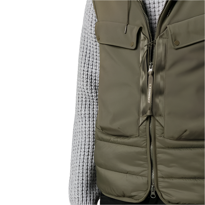 Cp Company Mixed Shell-R Goggle Gillet In Ivy Green