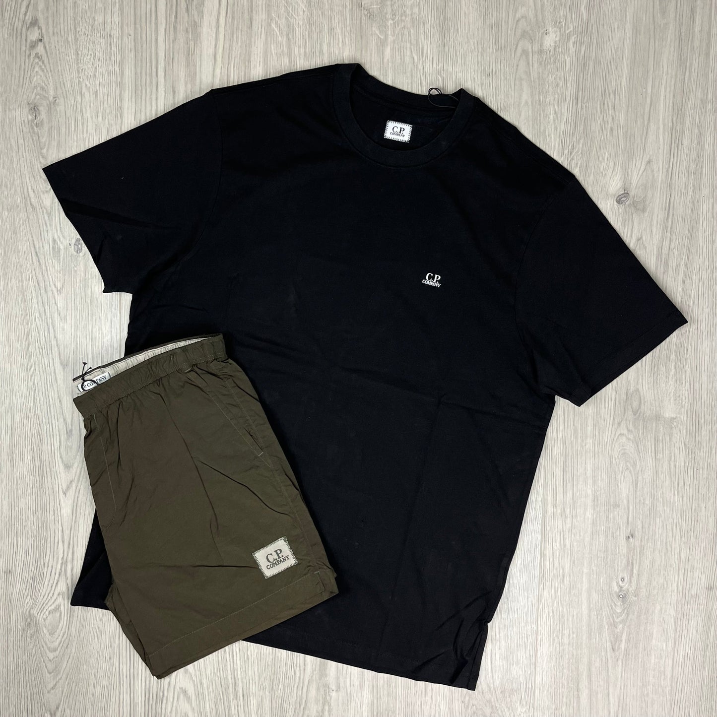 CP Company Holiday Set - Black/Ivy