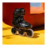 Load image into Gallery viewer, FR 2 310 Black V2 Skates