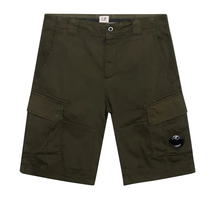 Cp Company Stretch Twill Cargo Shorts In Ivy Green