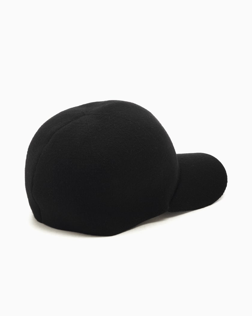 Cp Company Intarsia Wool Logo Cap In Black