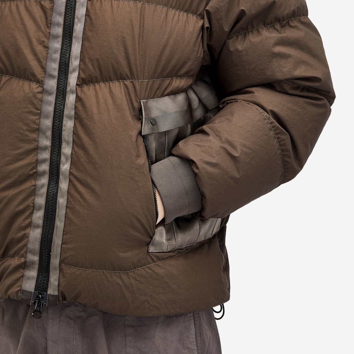 Cp Company 266A Goggle Bi-Tm Down Jacket In Walnut Brown