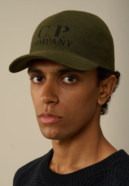 Cp Company Intarsia Wool Logo Cap In Ivy Green
