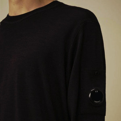 Cp Company Extrafine Merino Wool Lens Sweatshirt In Black