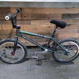 Load image into Gallery viewer, Standard STA500 Mid School Complete Bike
