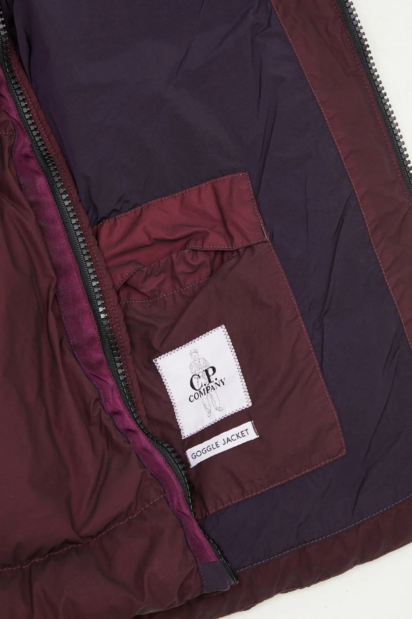 Cp Company 266A Goggle Bi-Tm Down Jacket In Potent Purple