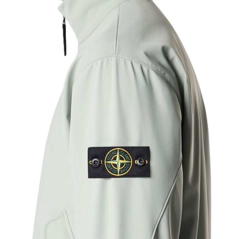 [Stone Island] Light Soft Shell-R E.Dye® Technology In Recycled Polyester Jacket