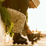 Load image into Gallery viewer, Flying Eagle X5F Spectre Black Skates